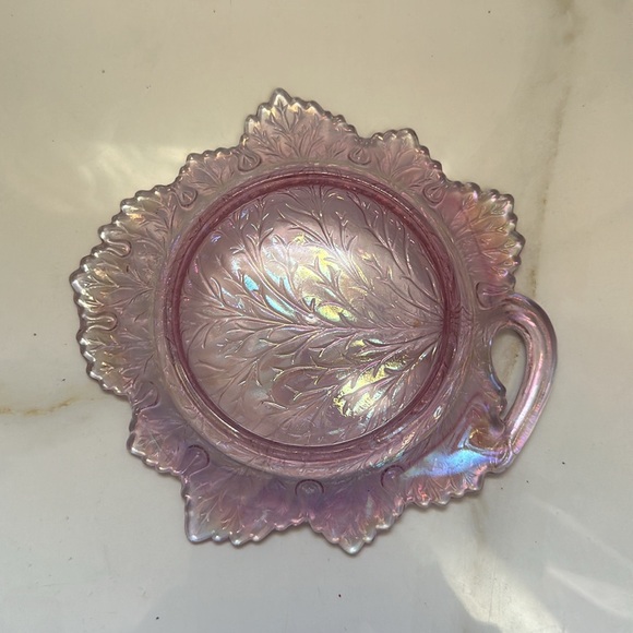 vintage Fenton Iridized Empress Rose leaf plate. - Picture 5 of 7